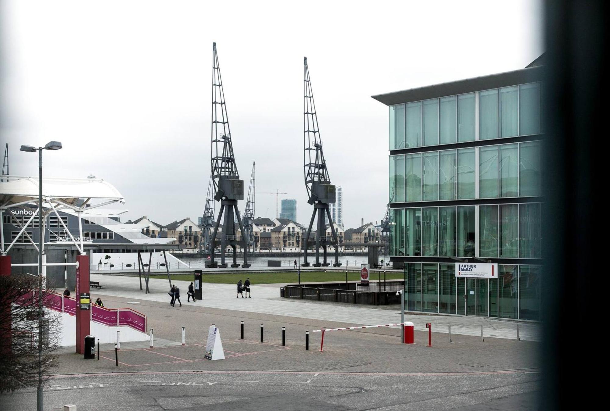 Wild Roses Serviced Apartments - Excel Warehouse 1 Londres Exterior foto